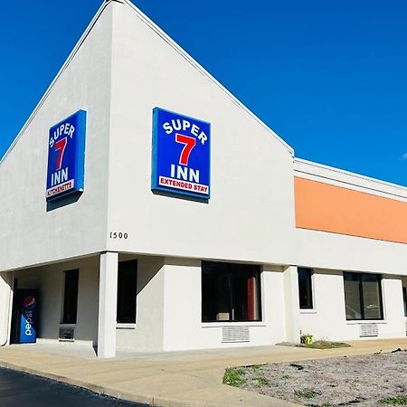 Super 7 Inn By Oyo Tupelo Hwy 178 Exterior photo