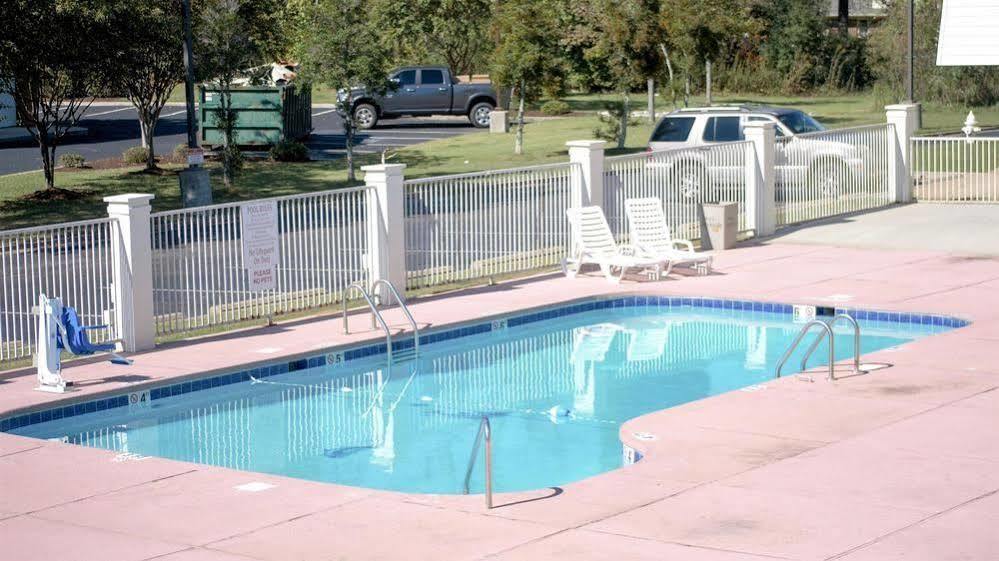 Super 7 Inn By Oyo Tupelo Hwy 178 Exterior photo