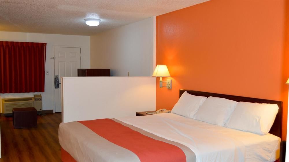 Super 7 Inn By Oyo Tupelo Hwy 178 Exterior photo