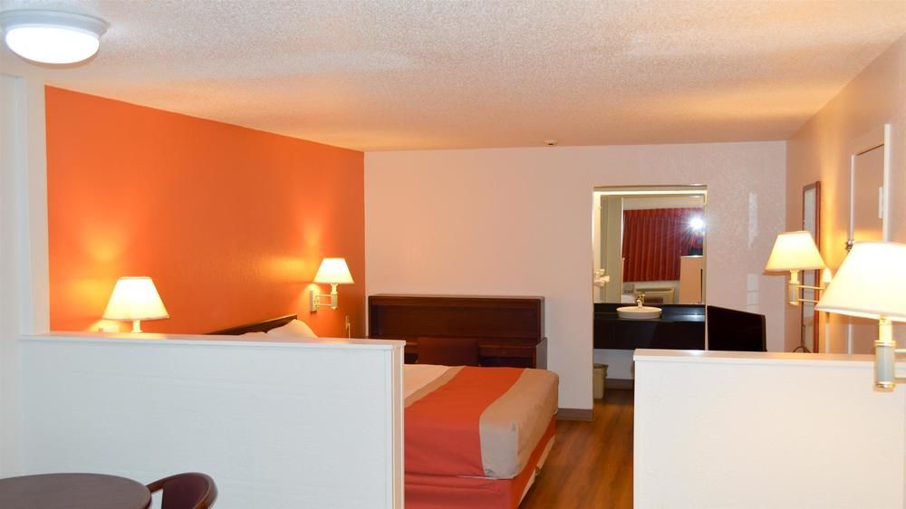 Super 7 Inn By Oyo Tupelo Hwy 178 Exterior photo