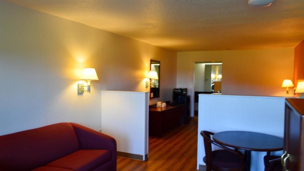 Super 7 Inn By Oyo Tupelo Hwy 178 Exterior photo
