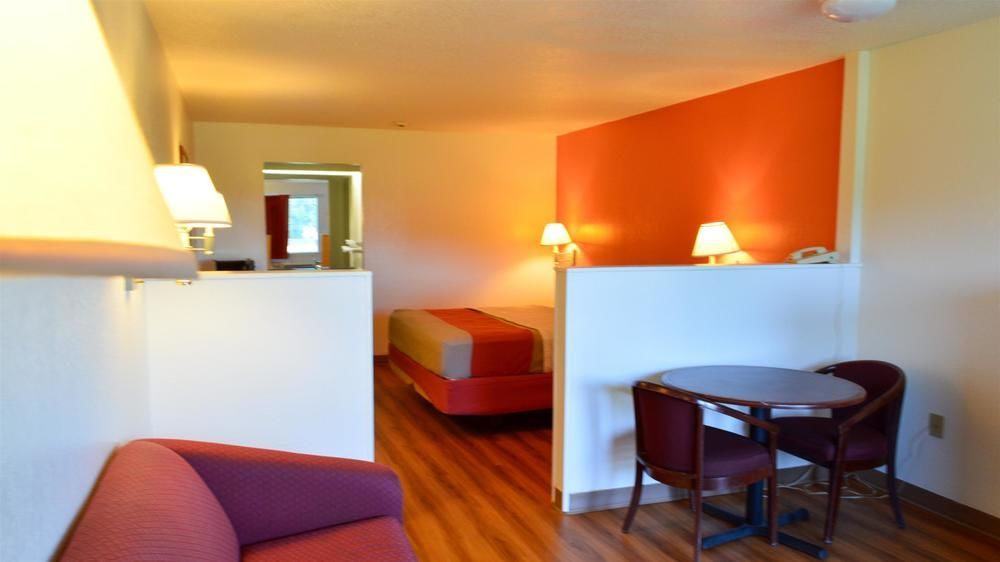 Super 7 Inn By Oyo Tupelo Hwy 178 Exterior photo